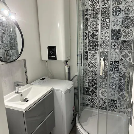 2 Pieces Centre Et Apartman *