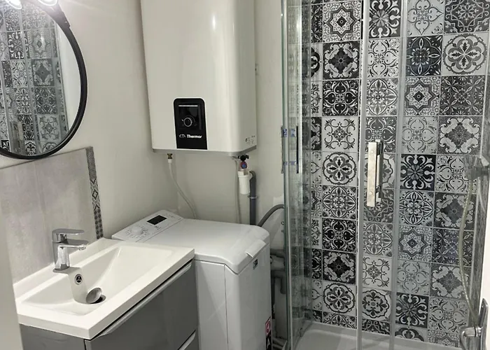 2 Pieces Centre Et Apartamento *